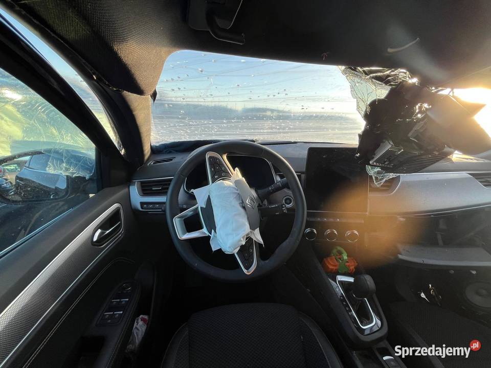 RENAULT Arkana 16 ETech Hybride 145 HE881 sprzedam