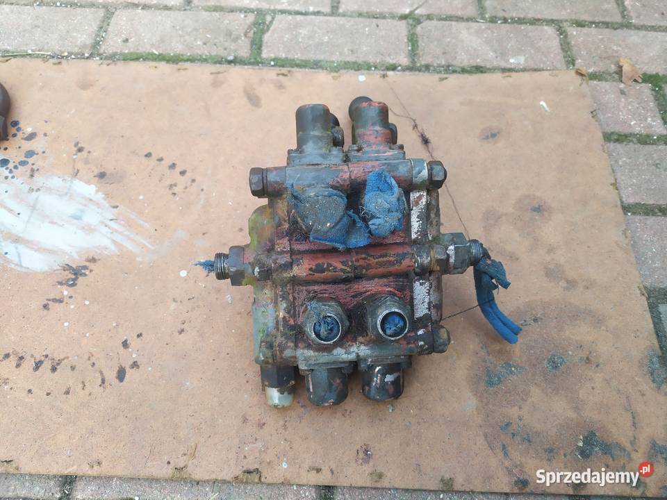 Rozdzielacz hydrauliczny 2 sekcyjny lubelskie Pniówek
