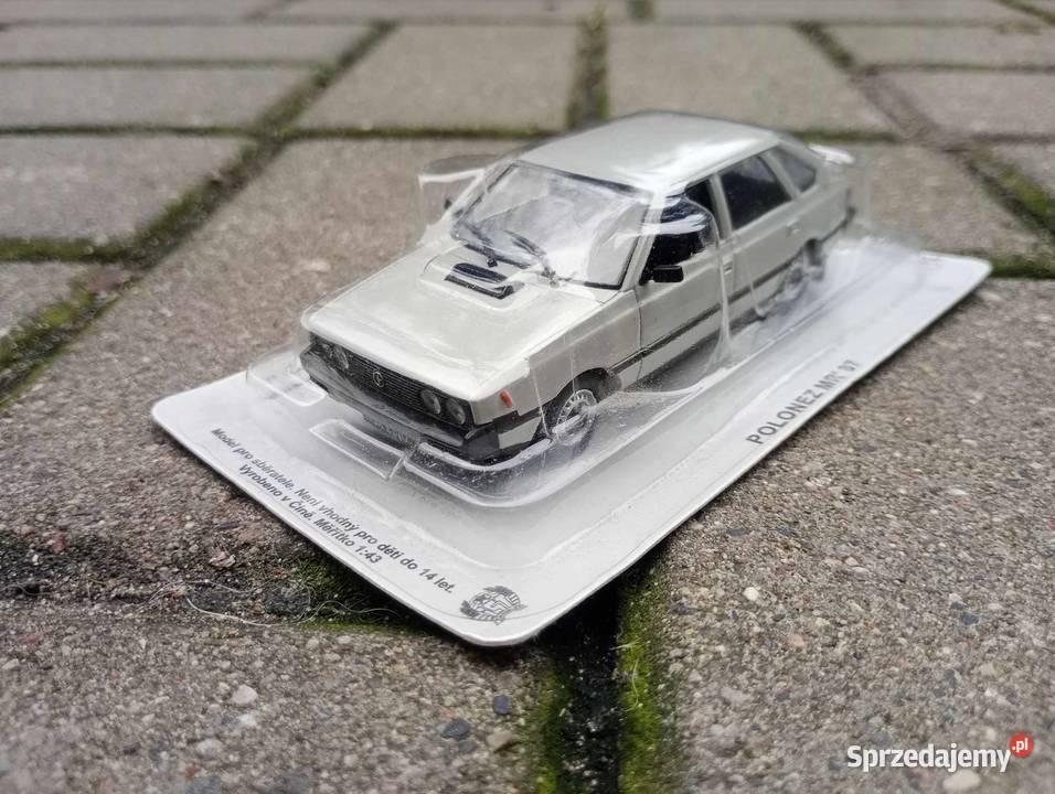 POLONEZ MR87 kultowe auta PRL model 143 Warszawa