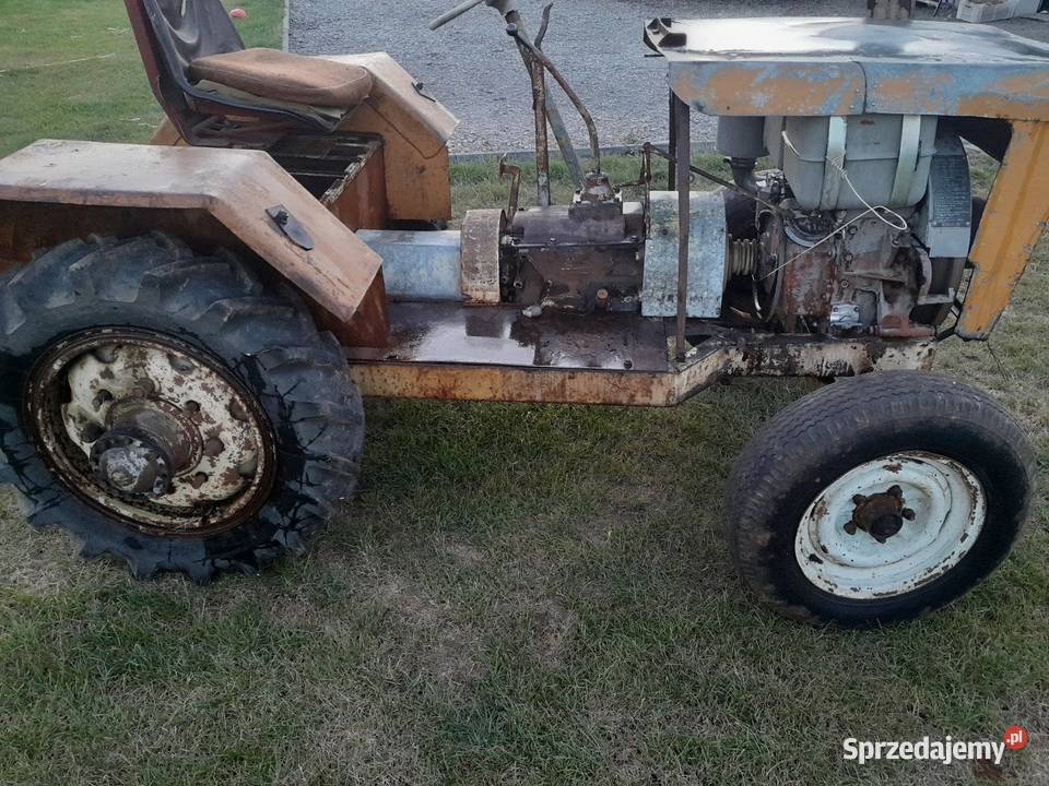 Ciagnik traktor sam silnik esa 15 Pozostałe Stopnica