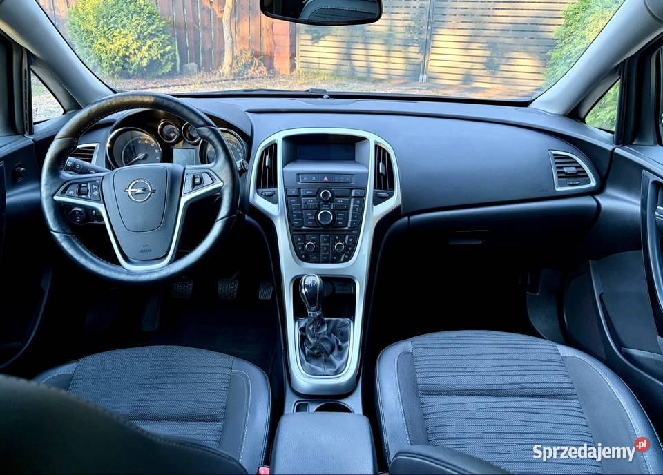 Opel Astra J 2015 134 000 Bezwypadkowa Astra mazowieckie Płońsk sprzedam