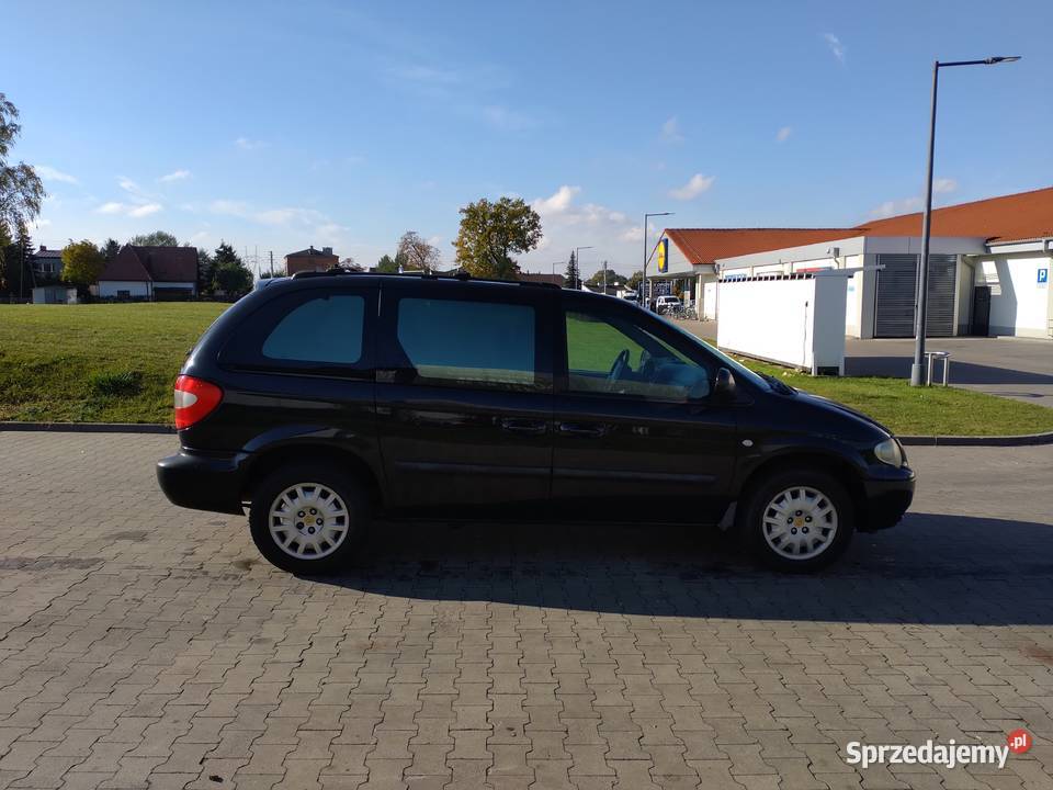 CHRYSLER VOYAGER LIFT 28 CRD sprzedam