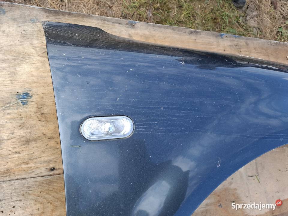 Błotnik Prawy Przód Volkswagen Passat B5 Wisznice sprzedam