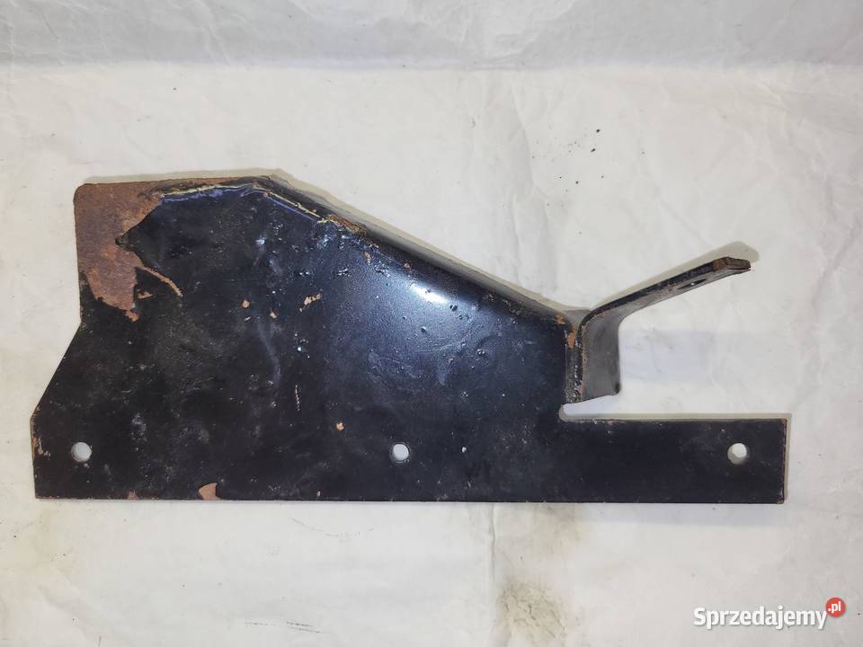 Wartburg 353 Mocowania uchwyty chlapaczy tylnych