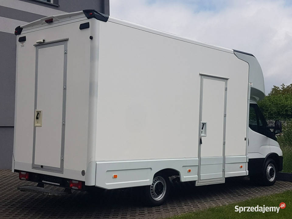 Iveco Daily KONTENER NISKOPODŁOGOWY 443x223x242 2287cm3 śląskie Poręba sprzedam