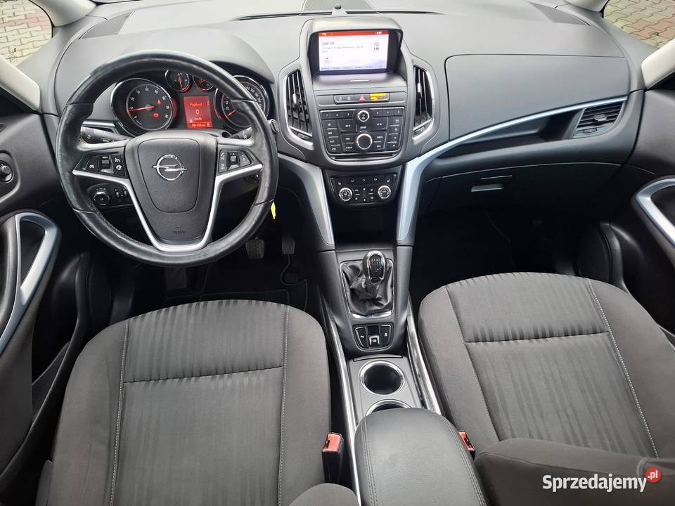 Opel Zafira 14 Benzyna 140Serwis