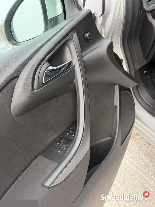 Opel Astra 16d 110 2017r Ledy Xenon Navi FV23 Astra Łowicz