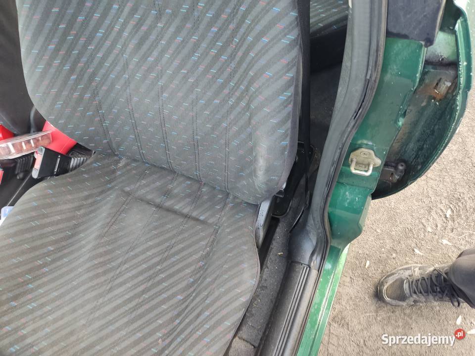 Opel astra 14 LPG 99R manualna Zduńska Wola sprzedam