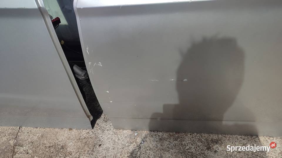 FORD MONDEO MK4 0714 DRZWI PRAWY PRZÓD TYŁ LEWE osobowe Włoszczowa sprzedam