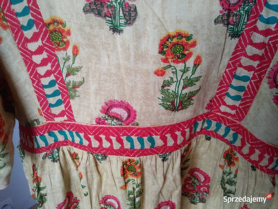 Sukienka midi w stylu boho