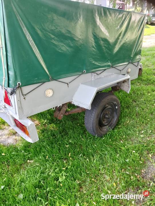 Przyczepka samochodowa Trawniki
