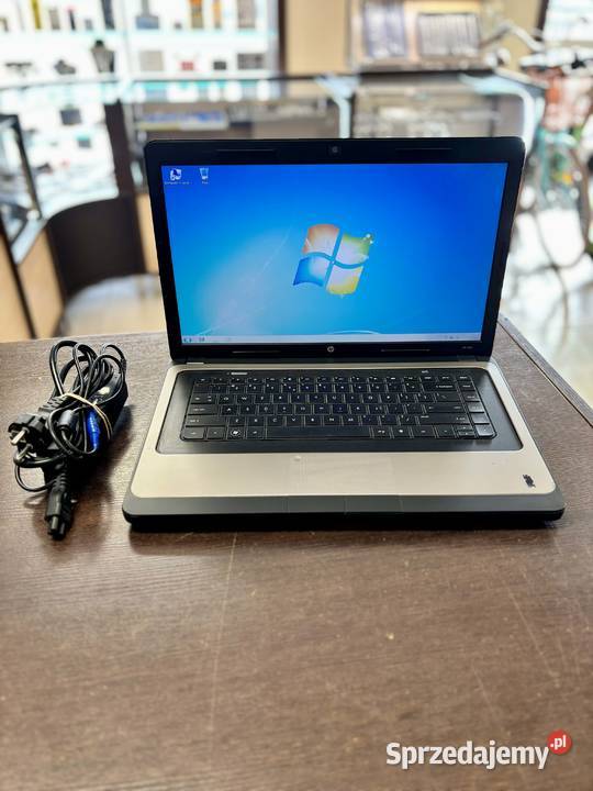 Laptop HP 635 156 AMD E 4 GB 320 GB czarny Elbląg