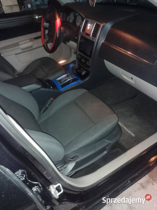 Chrysler 300C 27 V6 Gaz Sompolno