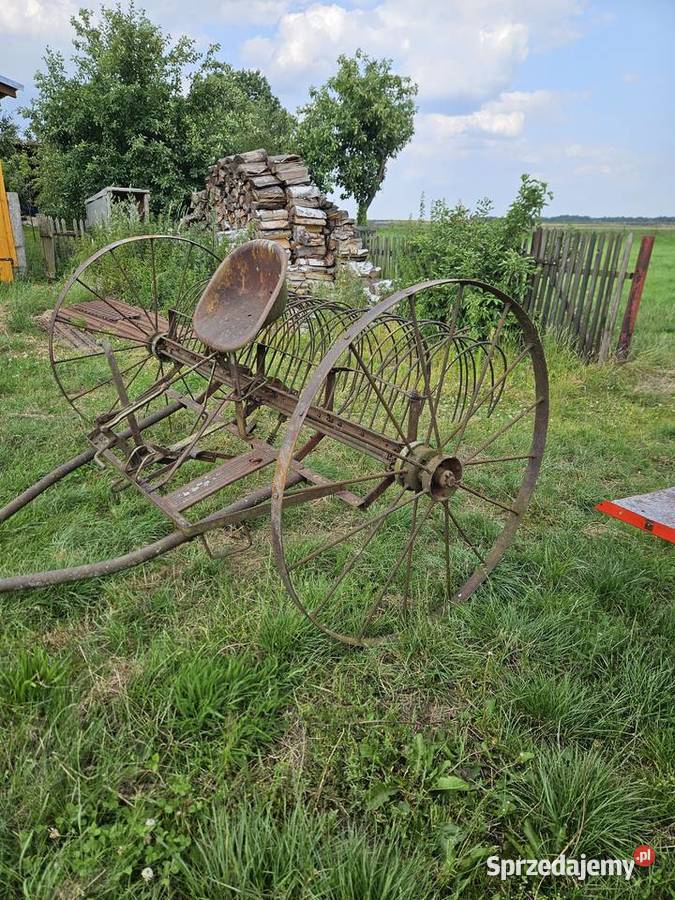 Zgrabiarka do siana Szczytnica