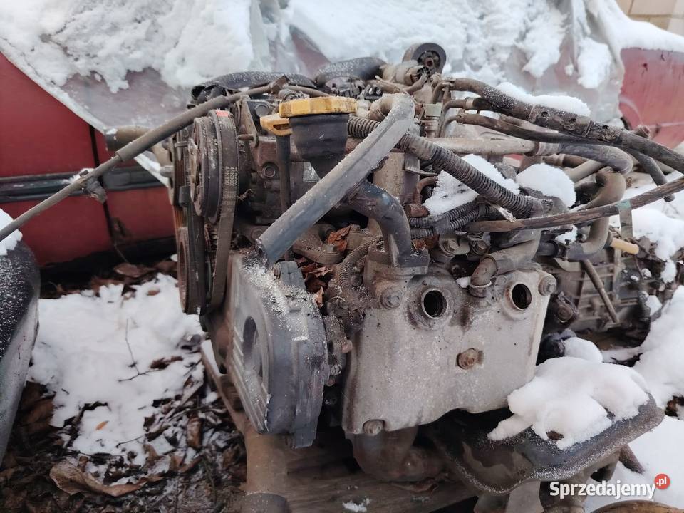 Subaru Silnik Skrzynia Osprzęt sprzedam