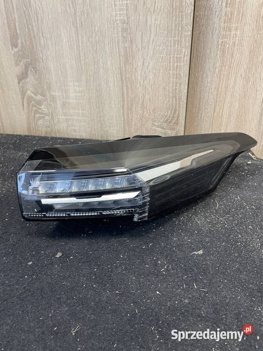 Peugeot 308 lampa prawy tył 22 Oświetlenie Kozubszczyzna sprzedam