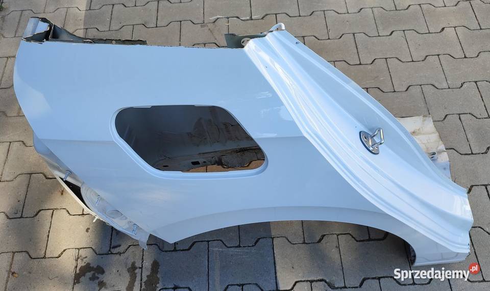 VW GOLF VIII ĆWIARTKA BŁOTNIK PRAWY TYŁ LC9A osobowe dolnośląskie sprzedam