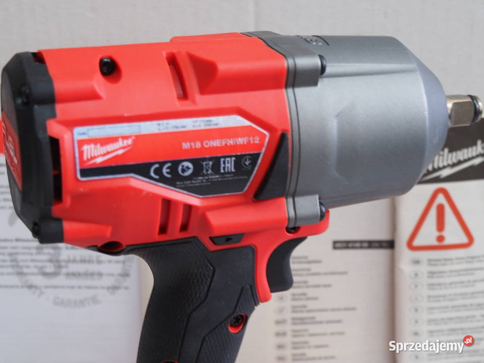 MILWAUKEE M18 FHIWF 12 klucz 12 bateria 18v 6Ah Baszkówka