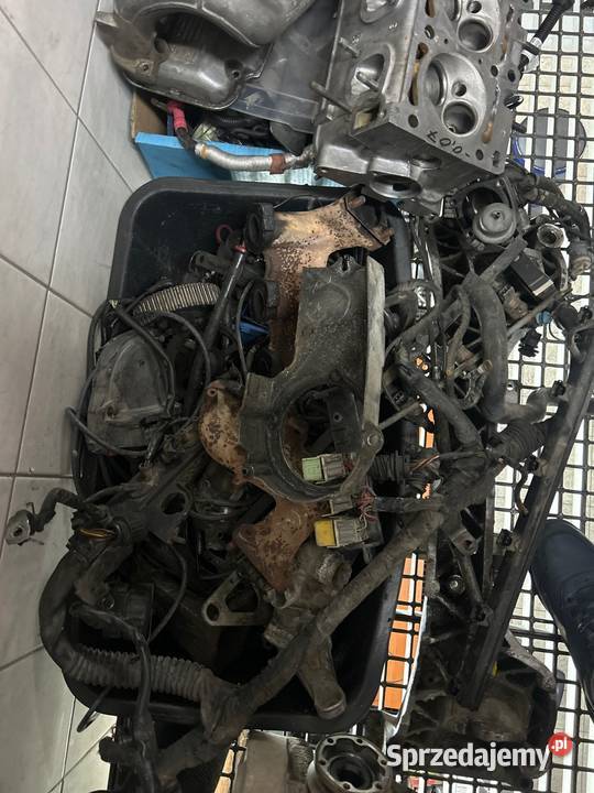 Bmw e30 M20b25 części silnika osprzęt kolektor Kolektory ssące