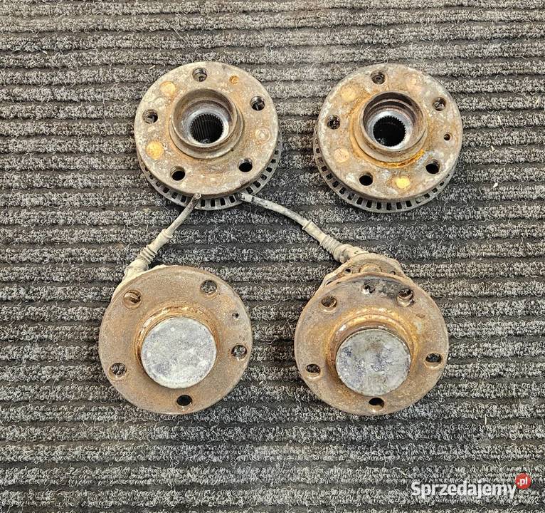 Skoda Octavia 1 rs piasty komplet Jarosław