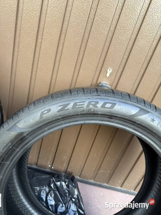Opony Pirelli P Zero RUN ON FLAT 225