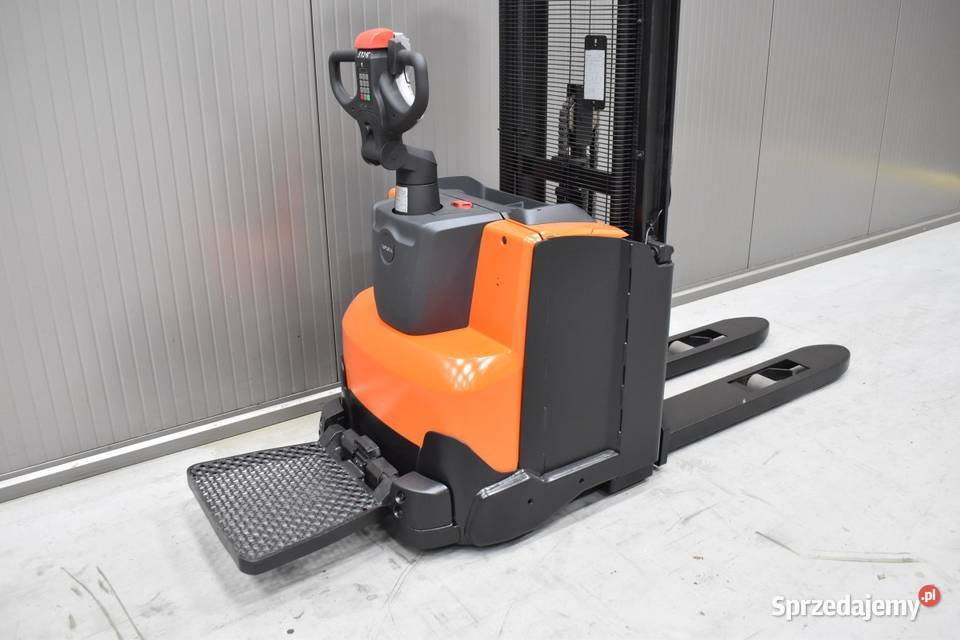 Wózek widłowy Paleciak TOYOTA SWE 140 Czechy
