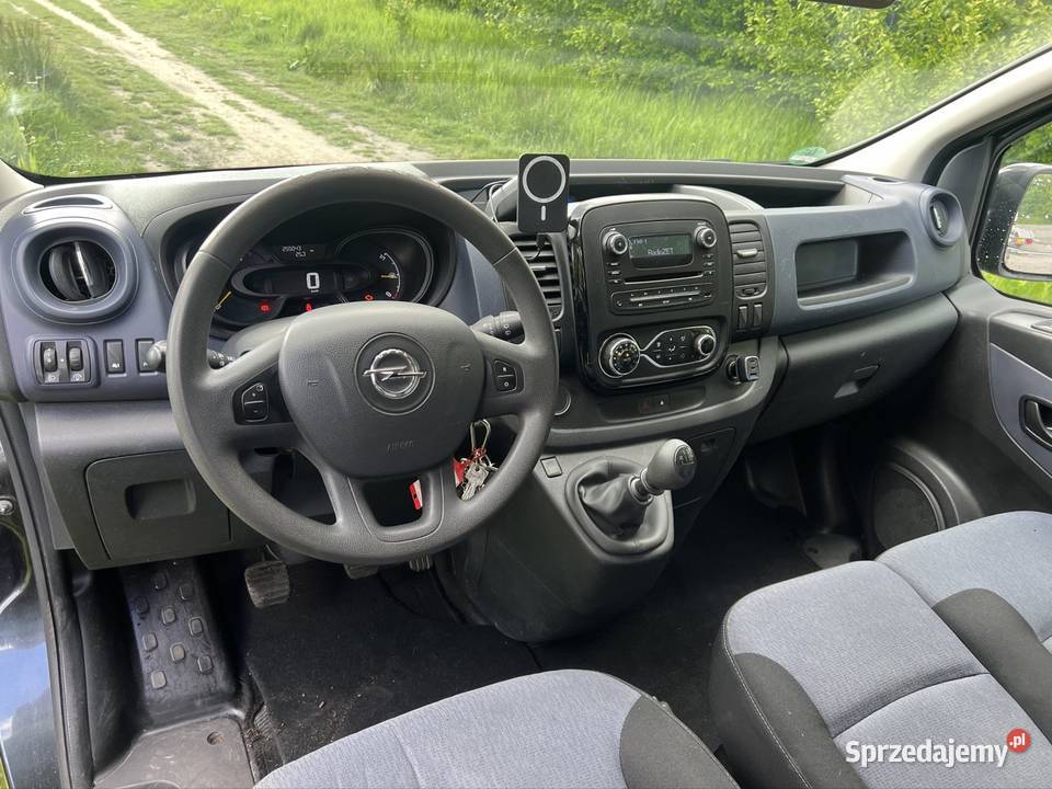 Opel Vivaro Renault Trafic