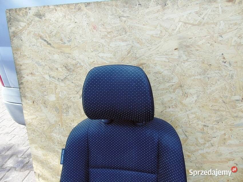 FOTEL PASAŻERA PRAWY PRZÓD HYUNDAI I30 I 2010 HB Fotele i kanapy śląskie Sosnowiec