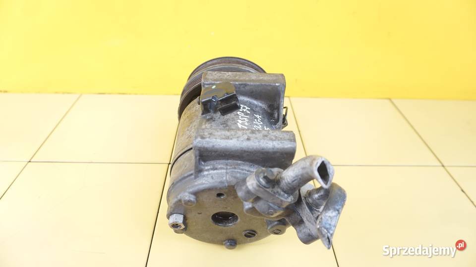 FORD KUGA MK1 25 B 12r 200 HYDB sprezarka Suków