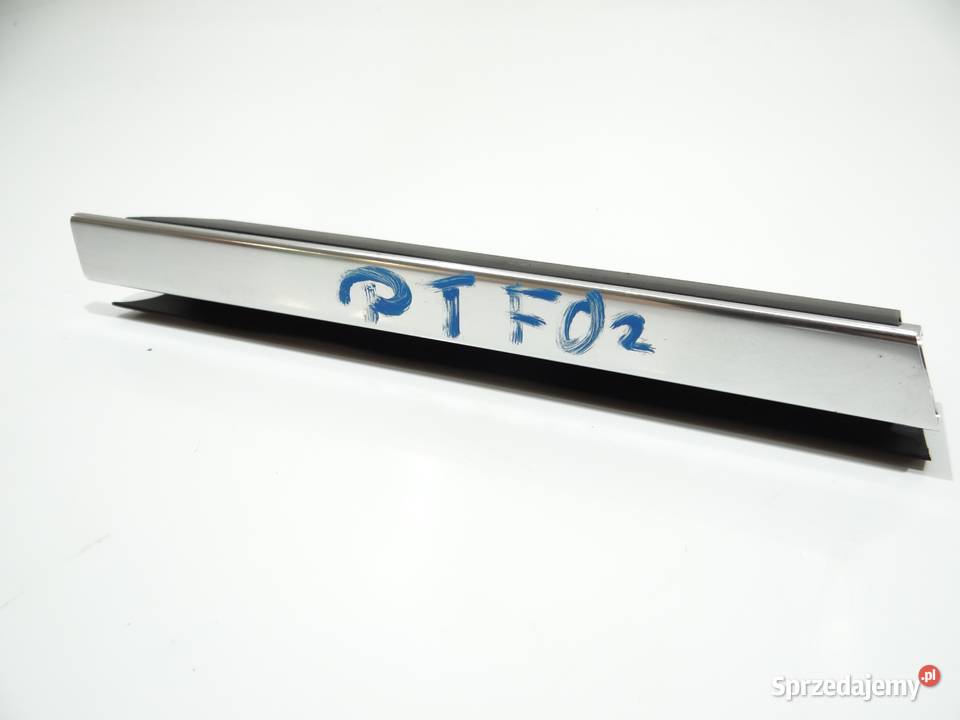 LISTWA SZYBY PRAWY TYŁ BMW F02 7178028 Strzyżewice