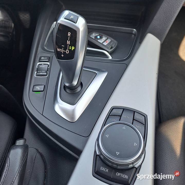 2016 BMW seria 3 320i xdrive 54 900 Krotoszyn