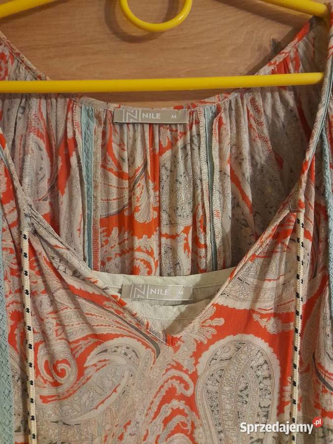 Sukienka marki Nile z halką