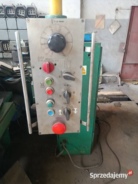 1	Frezarka pionowa 6540 z 1975 roku Sosnowiec