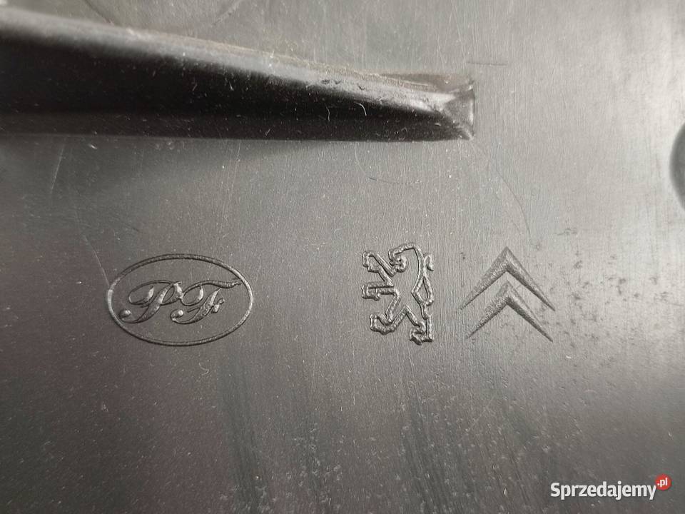 KIEROWNICA POWIETRZA PRAWA CITROEN C4 PICASSO UD Kierownice powietrza