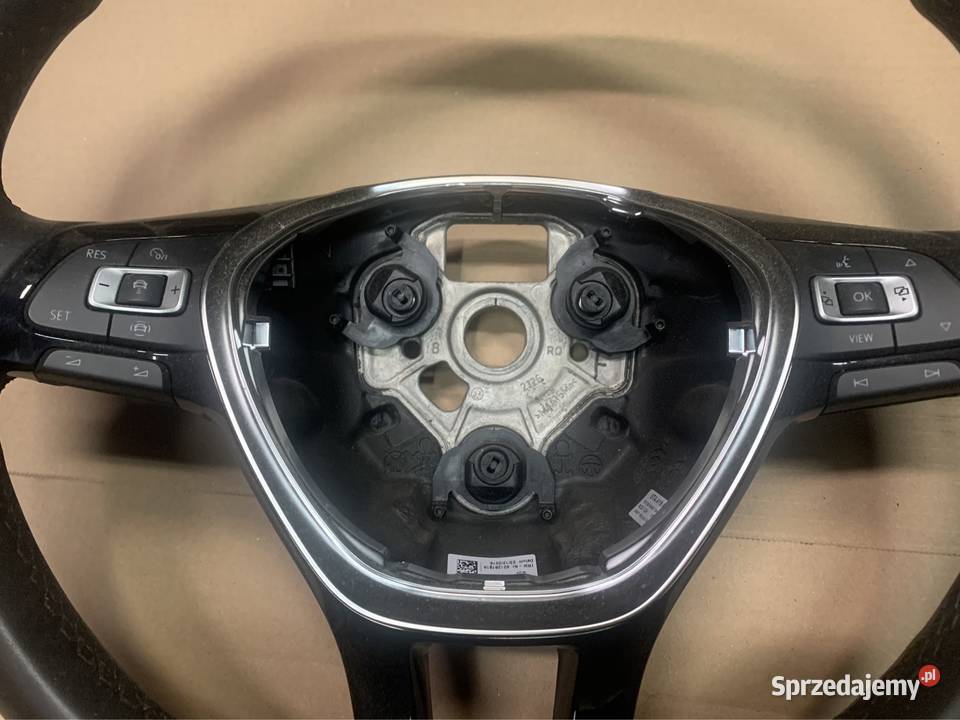 Kierownica skóra 5TA419091 vw troc tiguan touran Szczecin