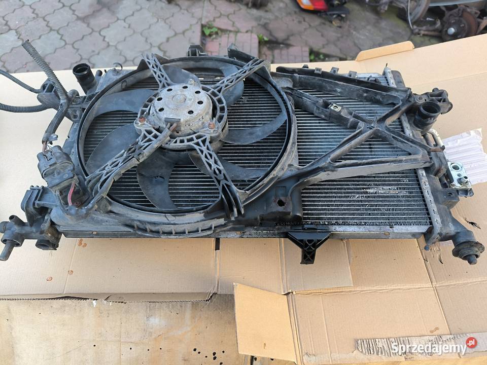 Opel Corsa C 13 CDTI Chłodnica osobowe Stalowa Wola sprzedam