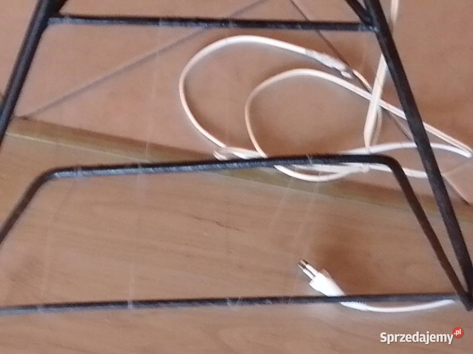 Lampa ze stolikiem z okresu PRL Sosnowiec