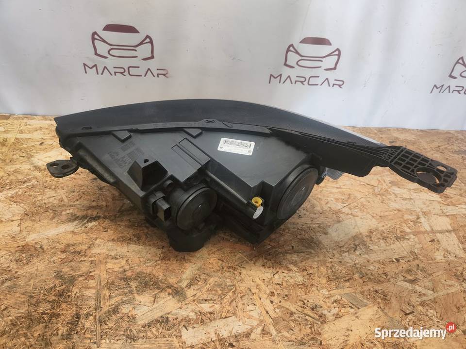 Lampa Prawy Przód Opel Grandland X 2017 osobowe Pleszew