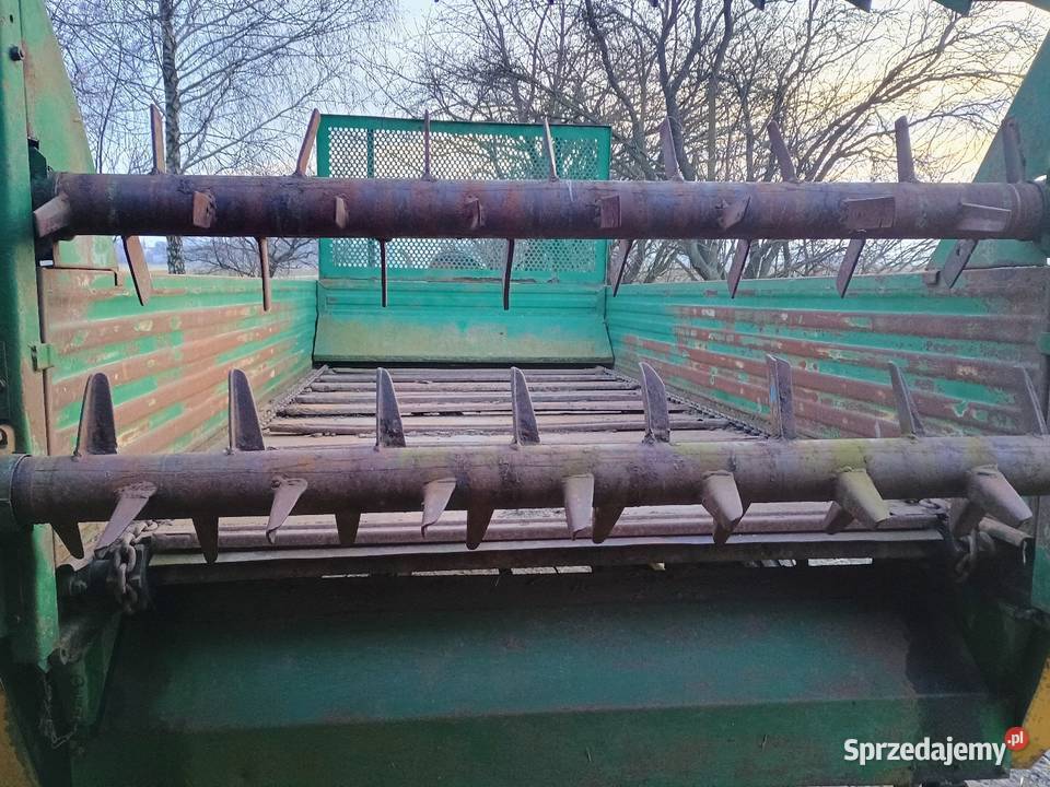 Rozrzutnik obornika Agromet nieuszkodzony