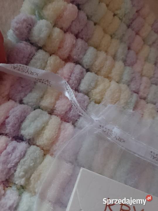 Wytworne Kolczyki ślubne z Londynu w etuiNOWE