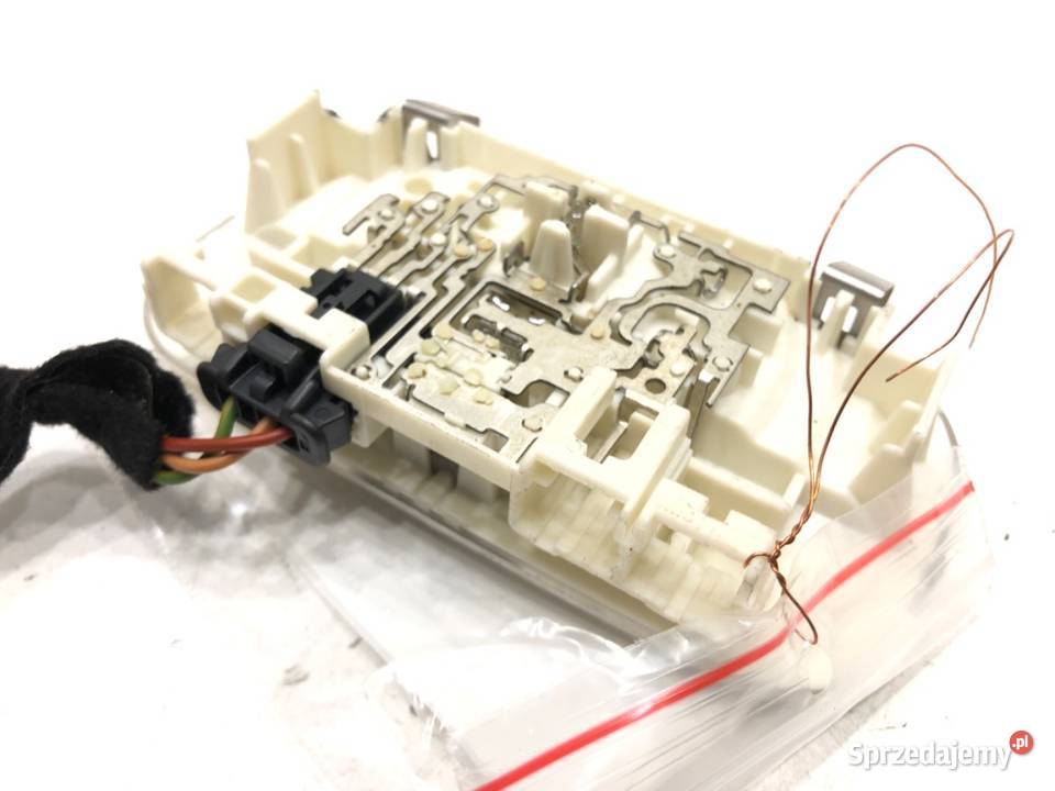 LAMPA SUFITOWA CITROEN C3 II 9680717080