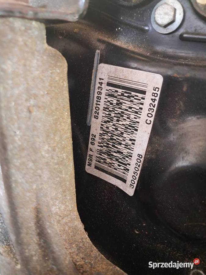 TRAFIC VIVARO SILNIK M9R F692 12R