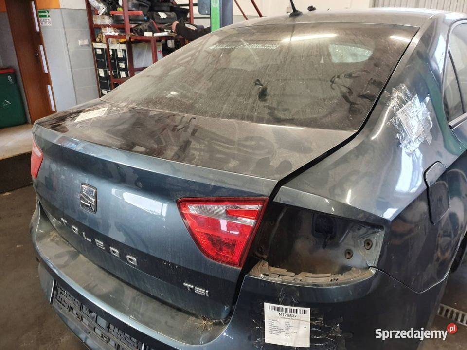 KLAPA SEAT TOLEDO LF7Y osobowe