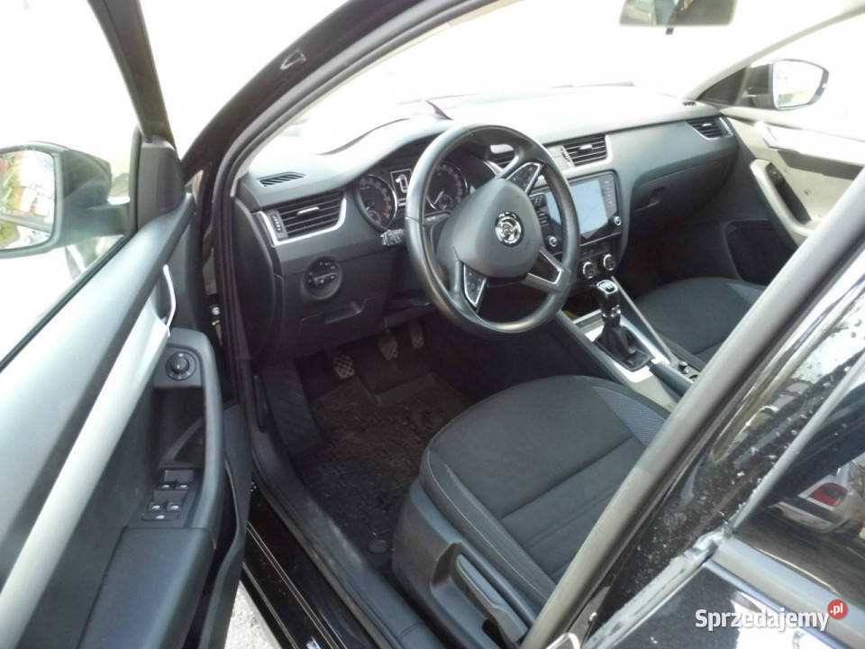 koda Octavia 16 salon polska vat 23 III 2013 Łódź