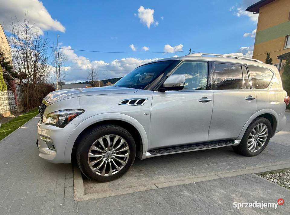 Srebrne Infiniti QX 80 z fotelami kapitańskimi kamera cofania Warszawa sprzedam