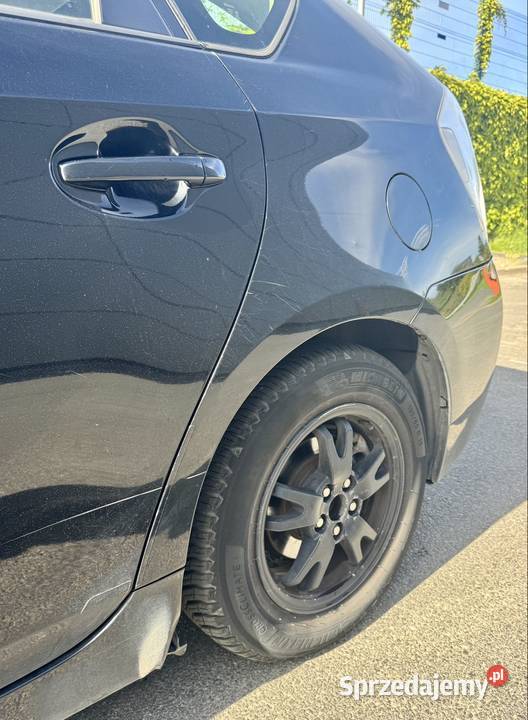 Toyota Prius Hybrid 18 JBL HUD Kamera 2 kluczyki Prius Gdańsk