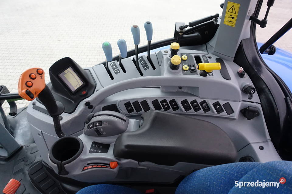 Holland t7170 Sokoły