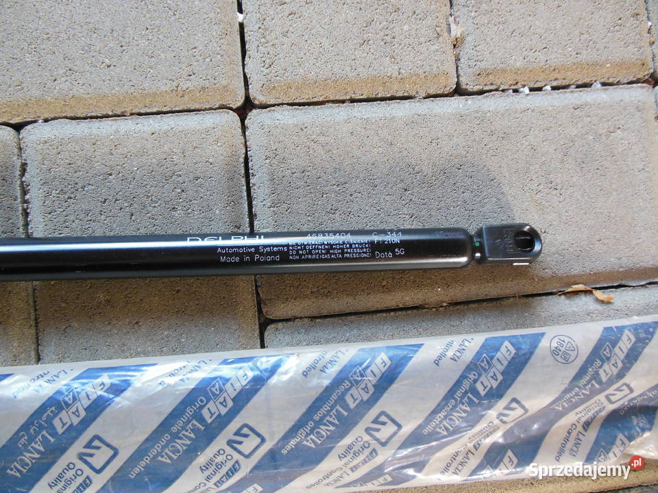 Siłownik klapy CINQUECENTO 46835404 sprzedam