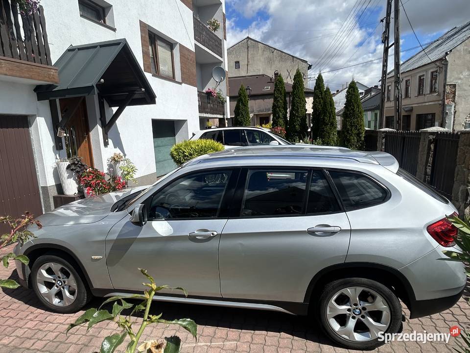 BMW X1 20 benzyna automat niski przebieg Pilica