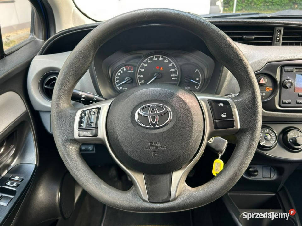 Toyota Yaris Pierwsza rejestracja 042021rSalon Toyota Warszawa